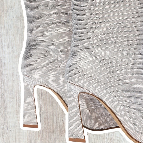 NWT Steve Madden Sparkling ‘Shayna’ Tall Boots in Silver Rhinestone Size 5 - Picture 15 of 16